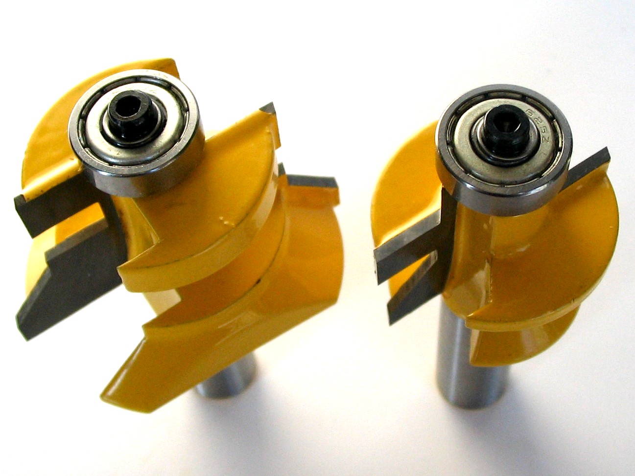 2 pc 1/2" Shank VJoint Vnotch Tongue and Groove Joint Router Bit Set